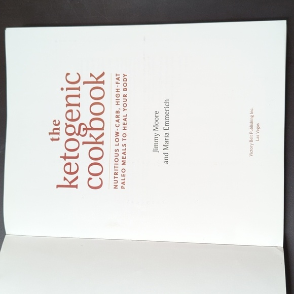 The Ketogenic Cookbook by Jimmy Moore and Maria Emmerich - Picture 6 of 9